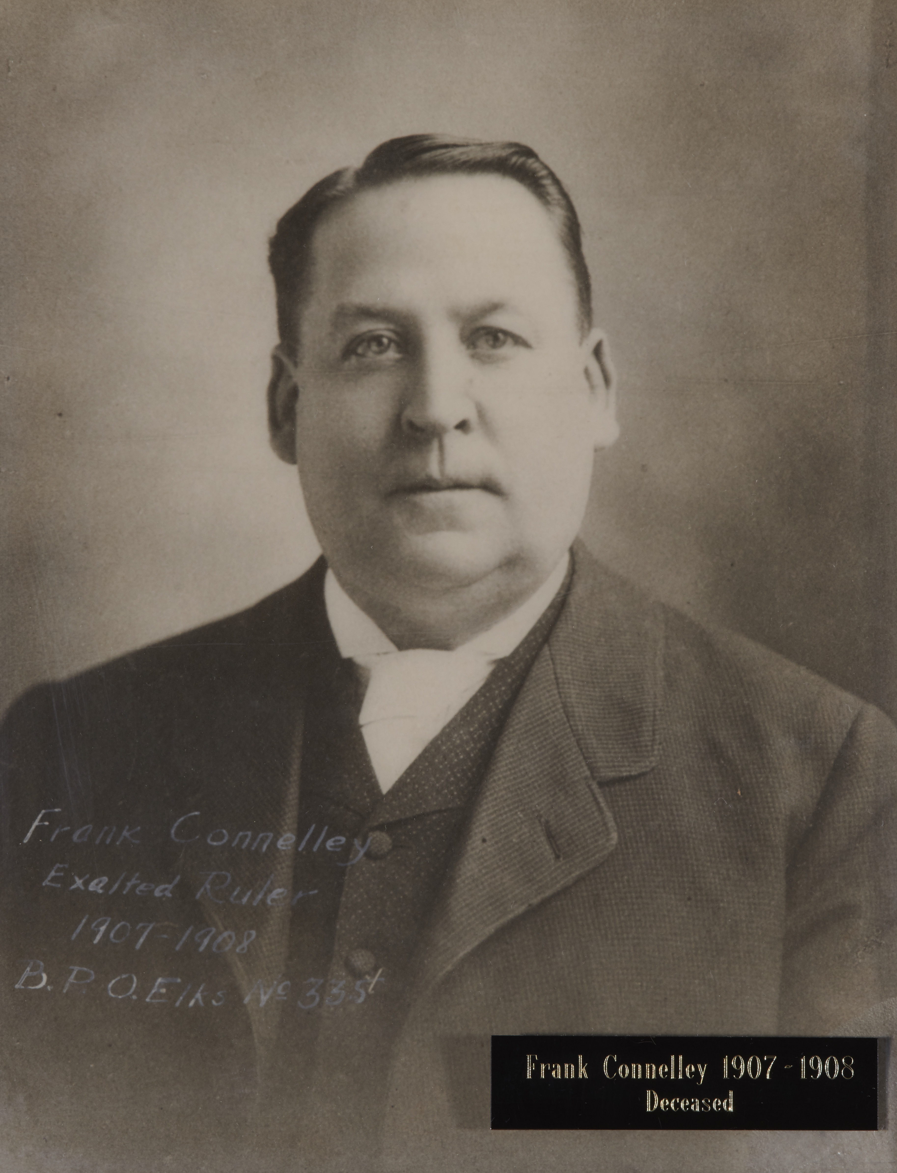 Frank Connely